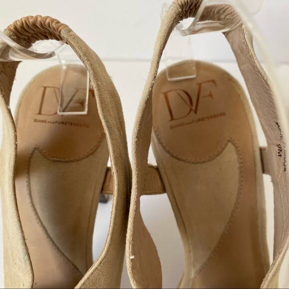 Diane Von Furstenberg DVF Zia Suede Platform Heels size 9 - Picture 4 of 12